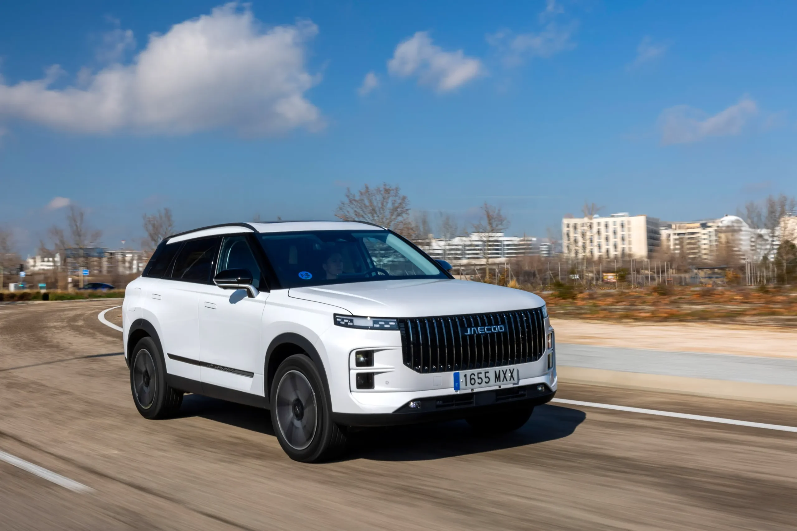 El JAECOO 7 SHS supera los 1.600 km de autonomía y marca un nuevo estándar en la movilidad híbrida